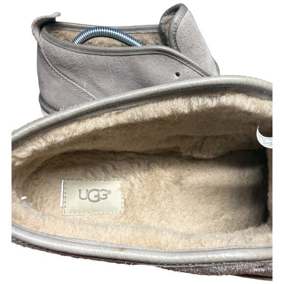 UGG Maksim Chukka Boots Men 11 Brindle Grey Suede Shearling Lined Lace Up READ main image 11